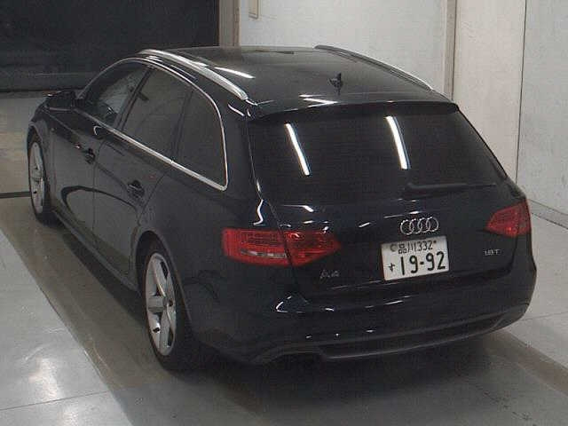 AUDI A4 2010