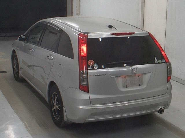 HONDA STREAM 2009