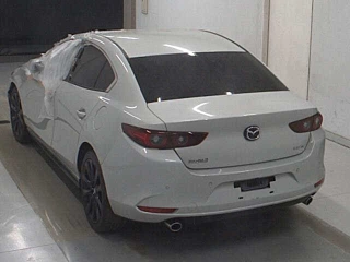Заказать MAZDA MAZDA3
