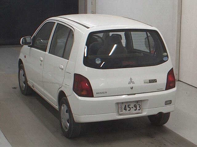 MITSUBISHI MINICA 2010
