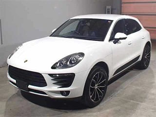 Заказать PORSCHE MACAN
