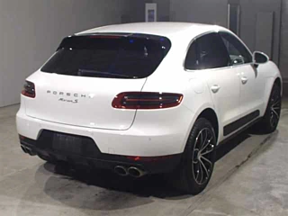 Заказать PORSCHE MACAN