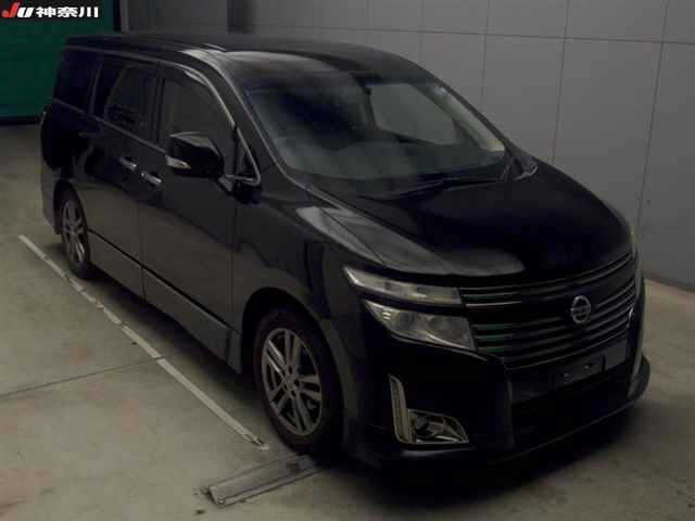 NISSAN ELGRAND 2013