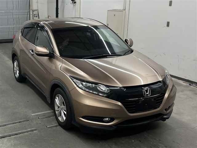 HONDA VEZEL 2016