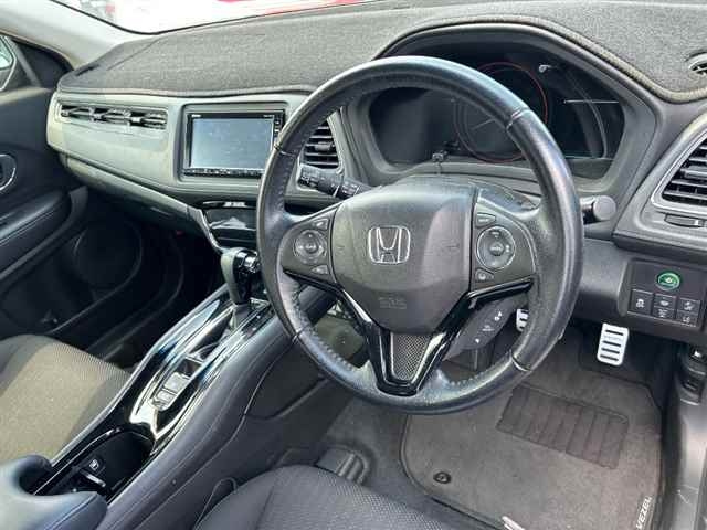 HONDA VEZEL 2016