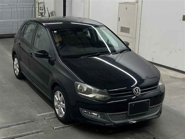 VOLKSWAGEN POLO 2010