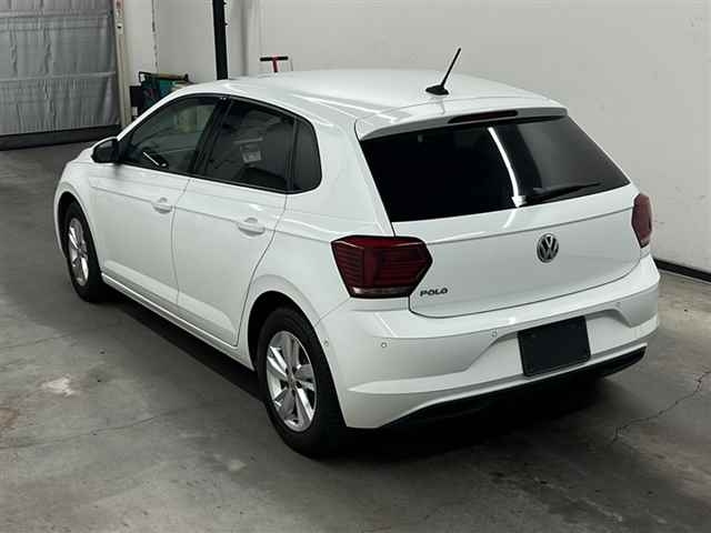 VOLKSWAGEN POLO 2020