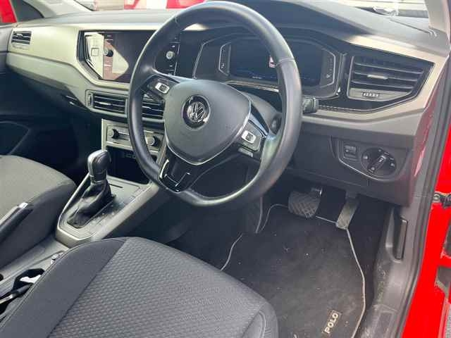 VOLKSWAGEN POLO 2019