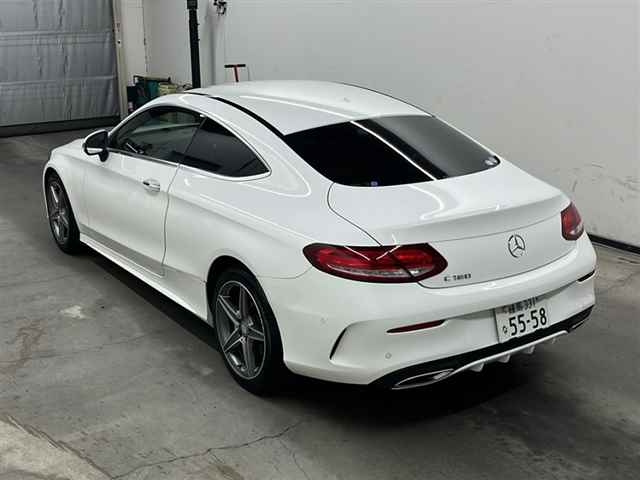 MERCEDES BENZ C CLASS 2016