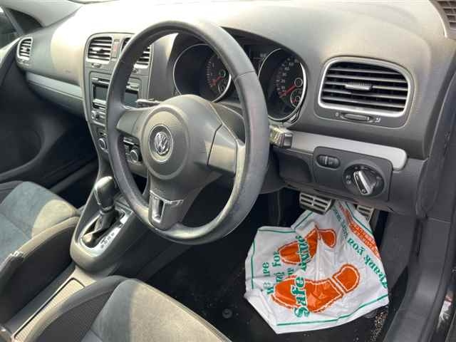 VOLKSWAGEN GOLF 2012
