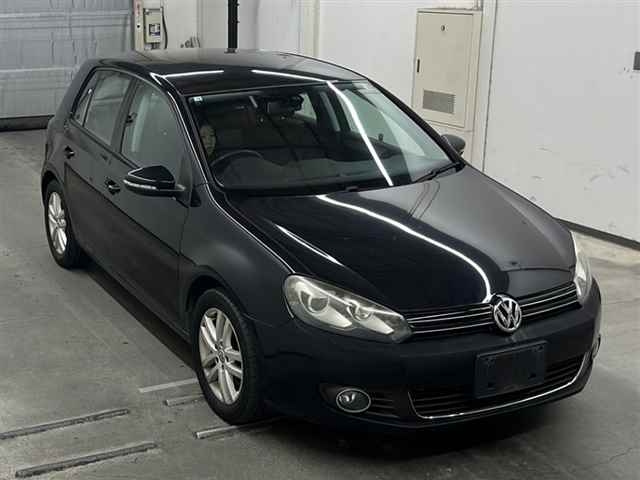 VOLKSWAGEN GOLF 2012