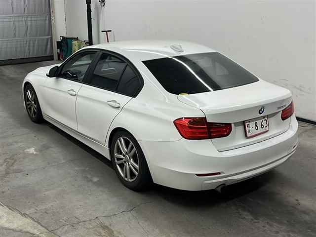 BMW 3 SERIES 2012
