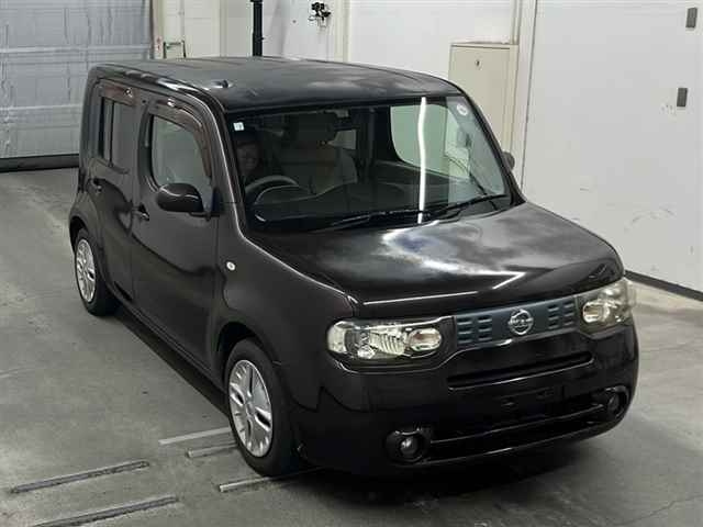 NISSAN CUBE 2010