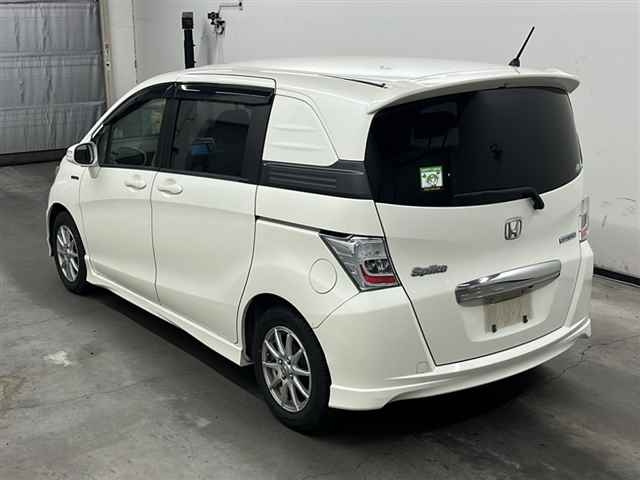 HONDA FREED 2012
