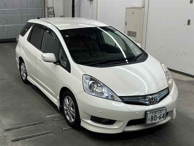 HONDA FIT SHUTTLE 2011