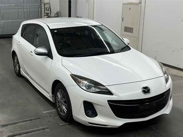 MAZDA AXELA 2012