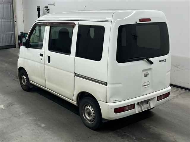 DAIHATSU HIJET VAN 2017