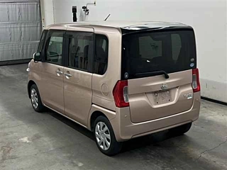 DAIHATSU TANTO 2016