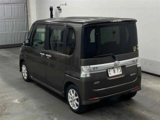 DAIHATSU TANTO 2012