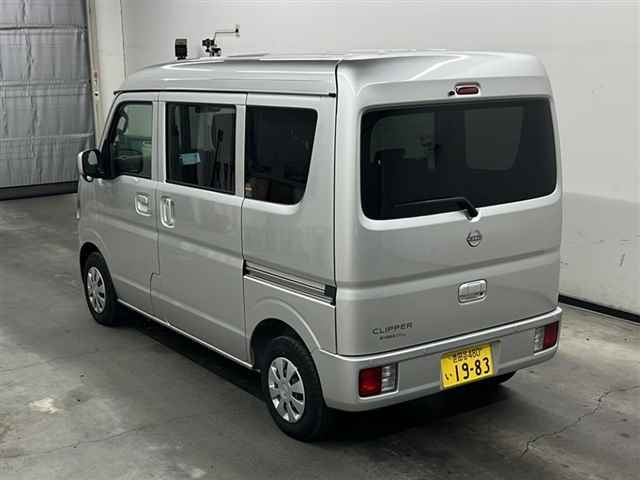 NISSAN CLIPPER VAN 2024