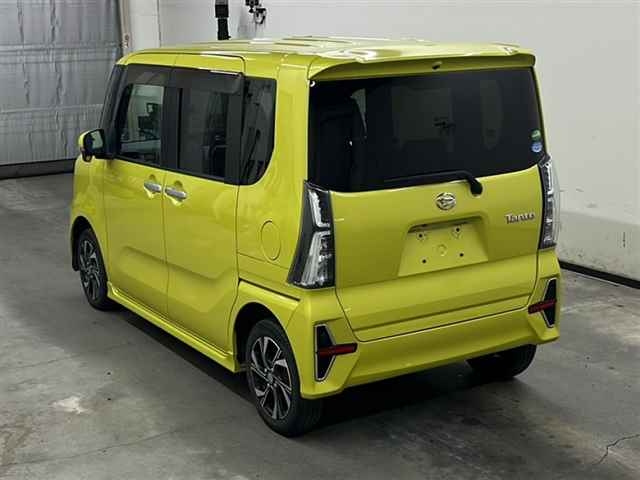 DAIHATSU TANTO 2020