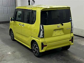 DAIHATSU TANTO 2020