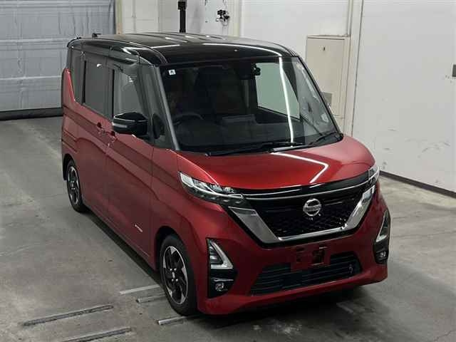 NISSAN ROOX 2022