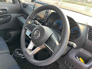 NISSAN ROOX 2022
