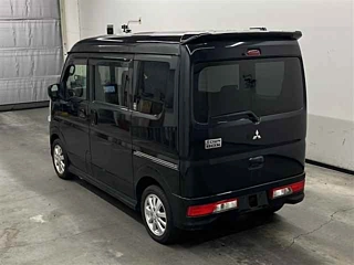 MITSUBISHI TOWNBOX 2016