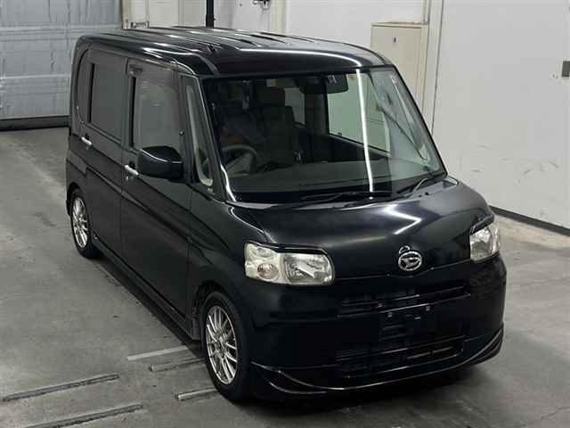 DAIHATSU TANTO 2012