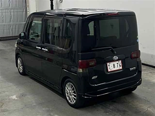 DAIHATSU TANTO 2012