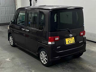 DAIHATSU TANTO 2013