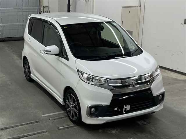 MITSUBISHI EK CUSTOM 2016