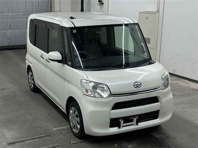 DAIHATSU TANTO 2014
