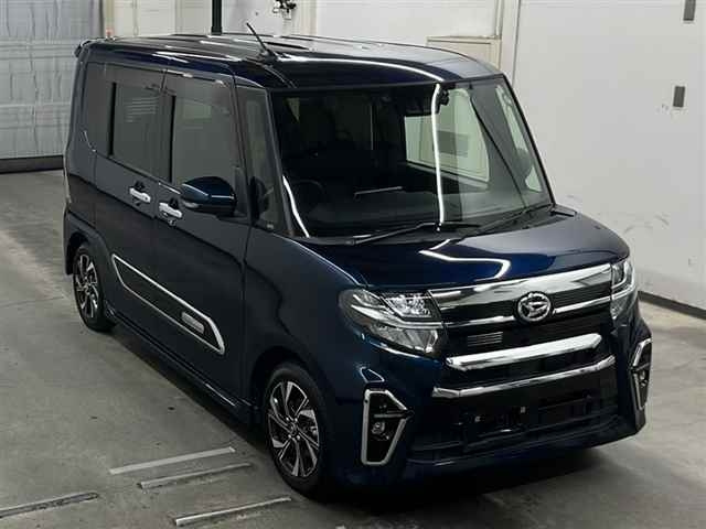DAIHATSU TANTO 2021