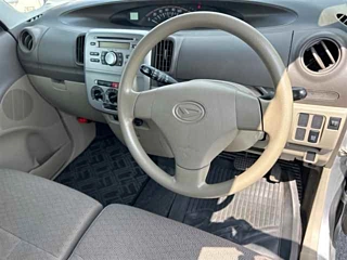 DAIHATSU TANTO 2012