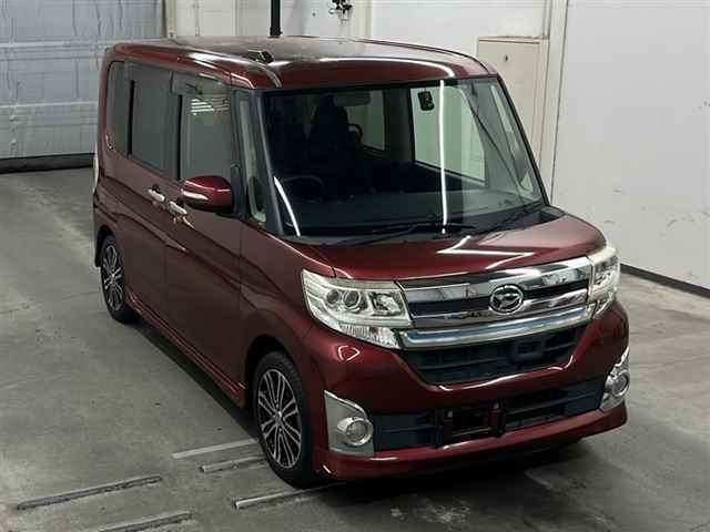 DAIHATSU TANTO 2014