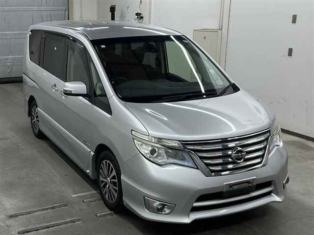 NISSAN SERENA 2015