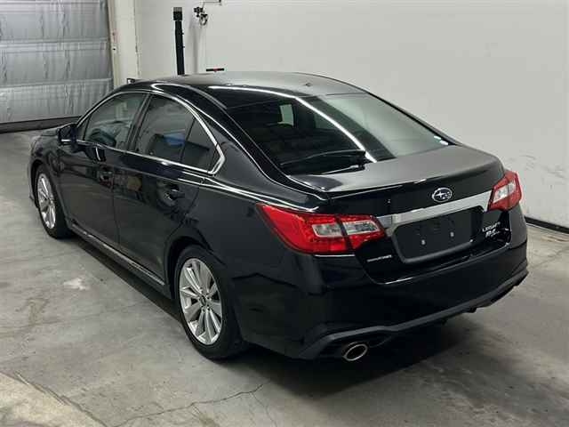 SUBARU LEGACY B4 2018
