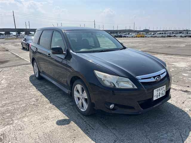 SUBARU EXIGA 2014