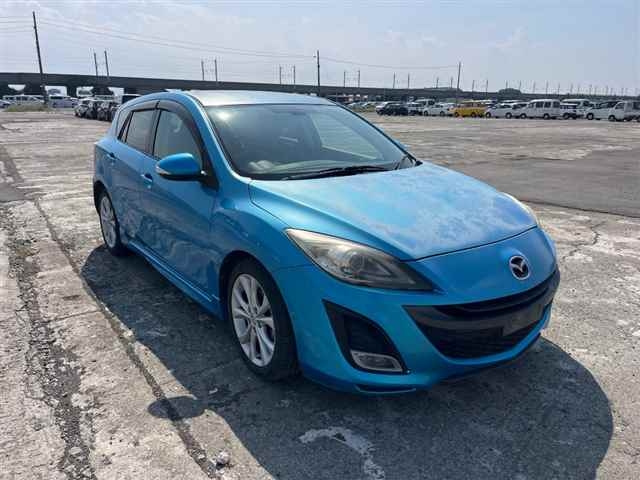 MAZDA AXELA 2009