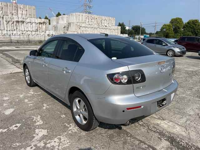 MAZDA AXELA 2008