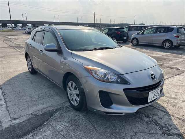 MAZDA AXELA 2011