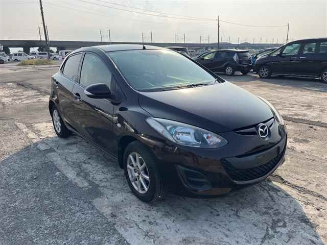 MAZDA DEMIO 2012