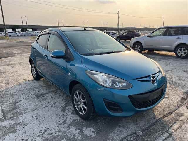 MAZDA DEMIO 2013