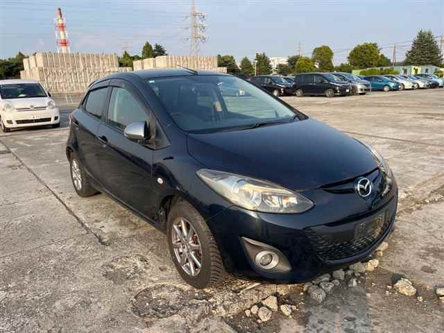 MAZDA DEMIO 2014
