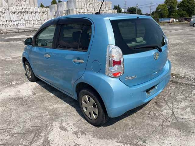 TOYOTA PASSO 2010