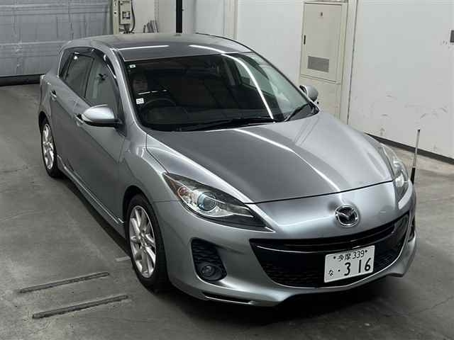 MAZDA AXELA 2011