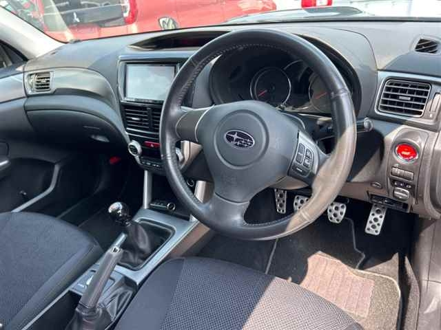 SUBARU FORESTER 2011