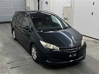 TOYOTA WISH 2012